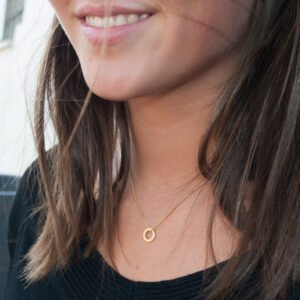 One Soul Circle Pendant Gold Lady