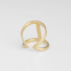 A Kind of Magic Big Ring Gold