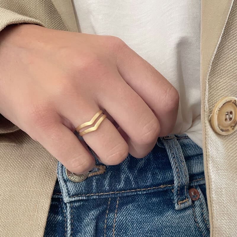 A-kind-of-magic-wonderwoman-doble-ring-gold-lady A kind of magic wonderwoman doble ring gold lady