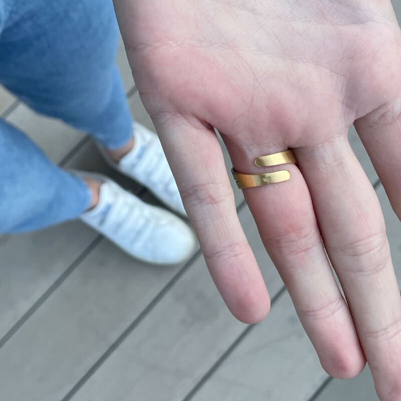 Anita-Valiente-M-Ring-Gold-Lady Anita Valiente M Ring Gold Lady