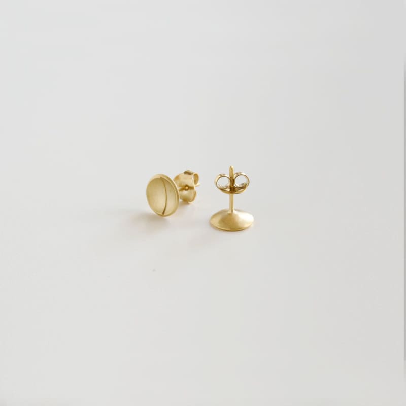 Circle-Line-S-Earrings-Gold Circle Line S Earrings Gold
