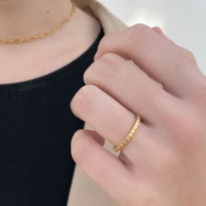 Flat Misha Ring gold Lady