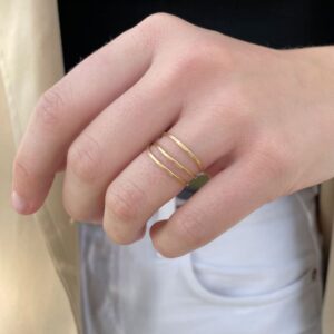 Gala Triple Ring Gold lady