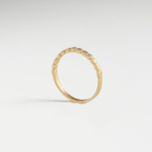 Half flat ring gold
