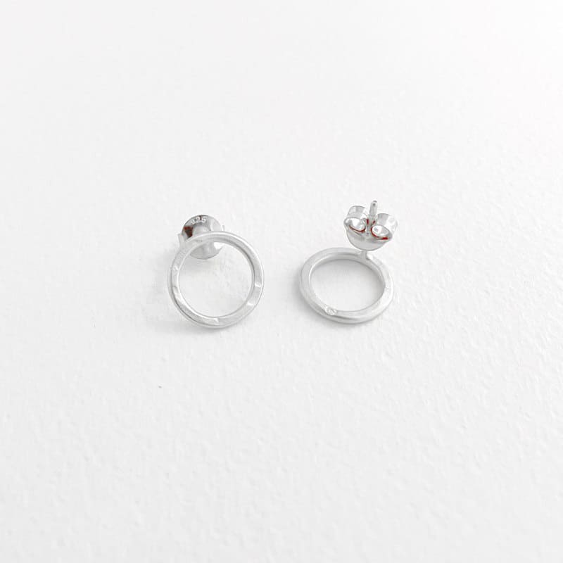 Insieme-circle-earrings-Silver Insieme circle earrings Silver