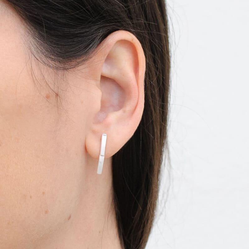 Kam-along-Earrings-silver-lady-4