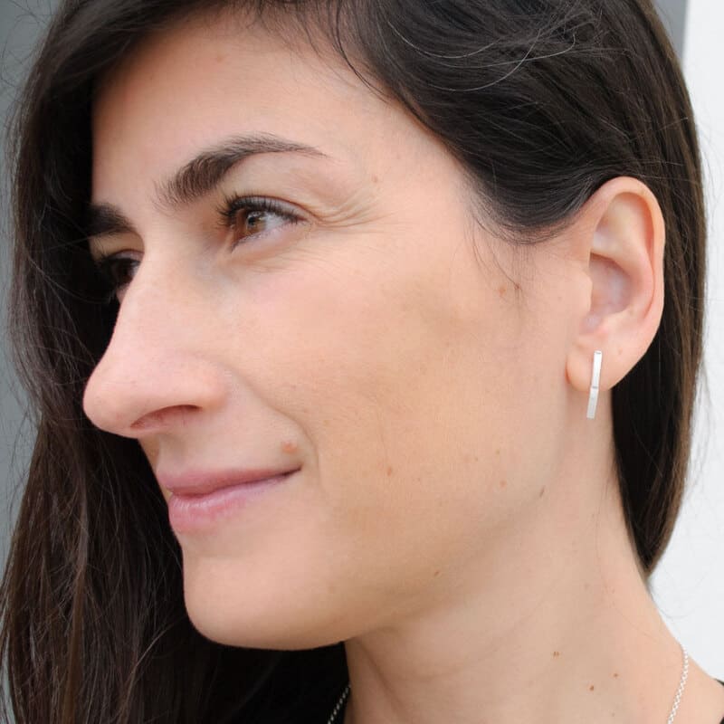 Kam-along-Earrings-silver-lady