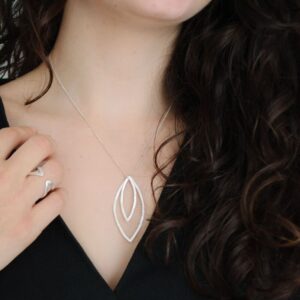 Maria double pendant silver lady