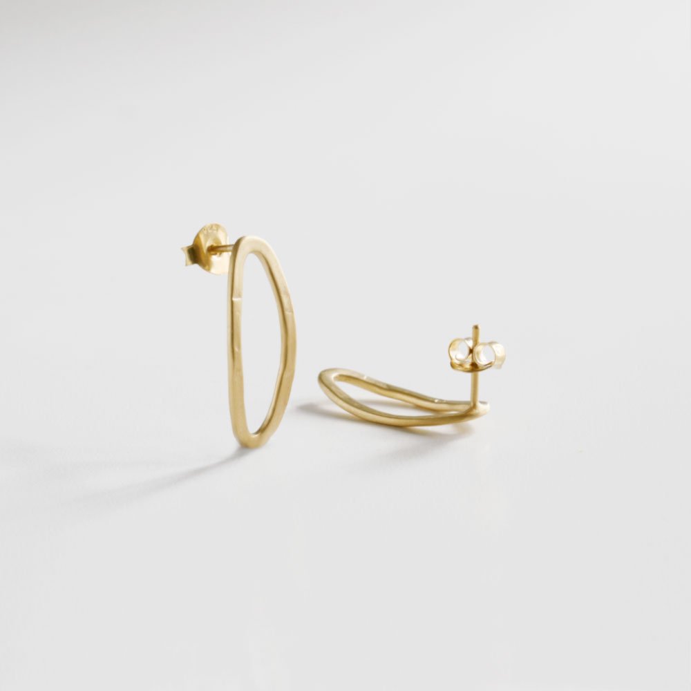 Marine-M-Earrings-Gold