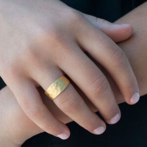 Moon M Ring Gold Lady