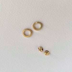 Nicola Earrings Gold