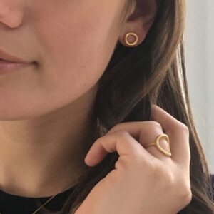 Nicola Earrings Gold Lady