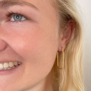 kam hoop small earrings gold lady