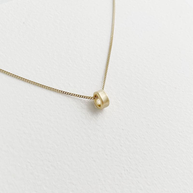 Bretagne-Xs-pendant-Gold Bretagne Xs gold plated necklace