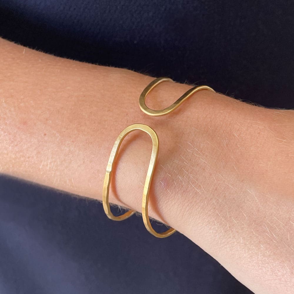 Marine-Bangle-Gold-Lady