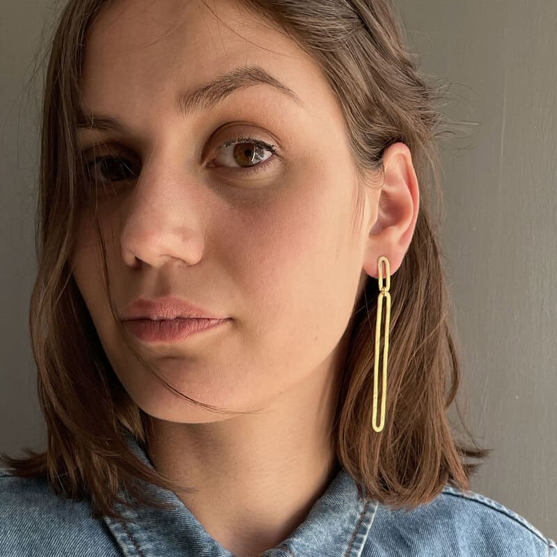 rock-and-soul-L-Double-earrings-gold-lady