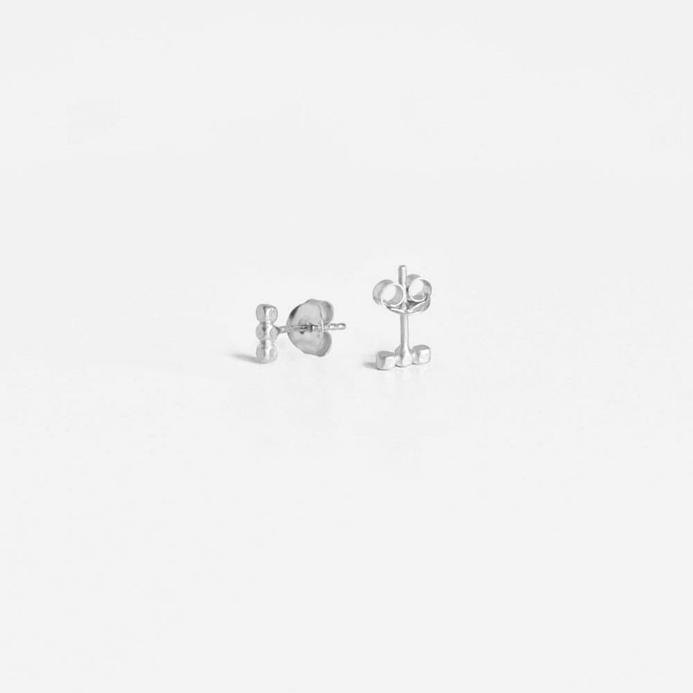 camu triple earrings silver camu triple earrings silver