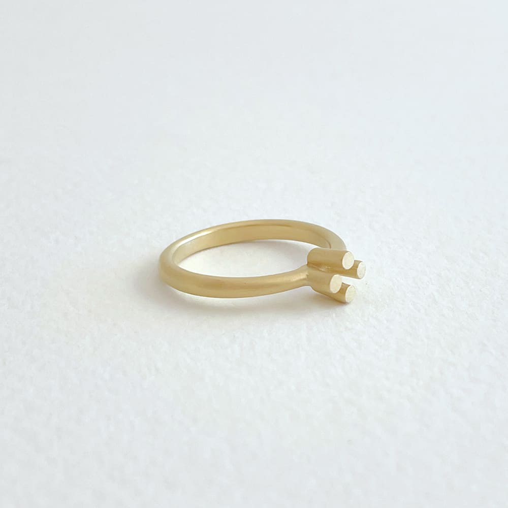 Solitaire Ring Gold