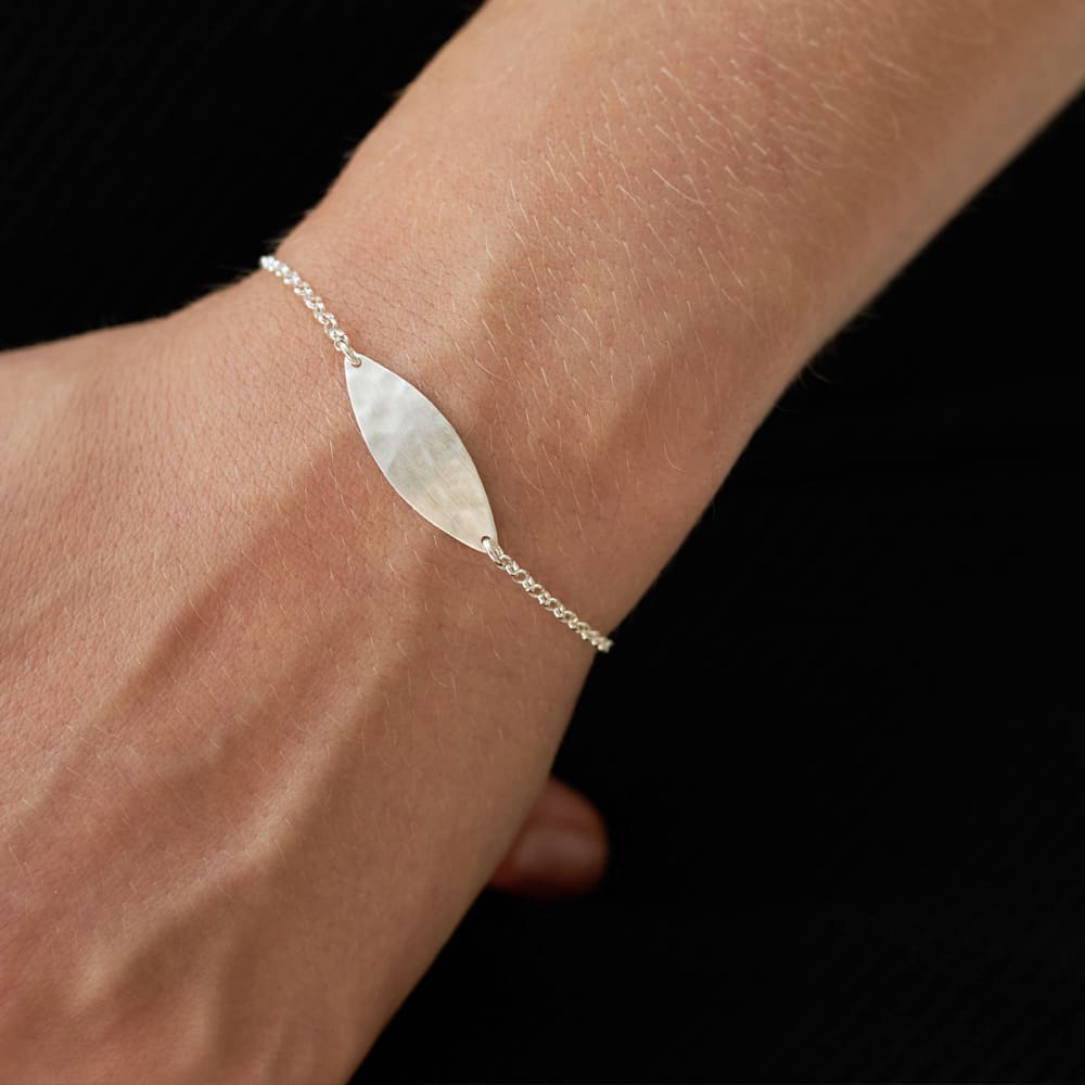 Miss Lemon M bracelet Silver